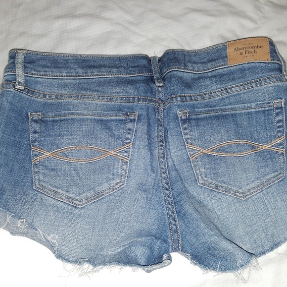 Shorts - Picture 2 of 2